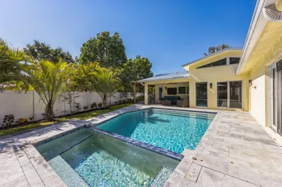 52_Azalea_Cir_Tequesta_FL_33469_USA-Exte