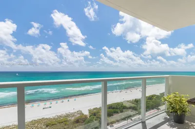 5701 Collins Ave #1210 1
