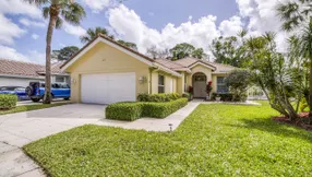 Just Listed | 190 S Hampton Drive