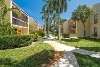 769 SE 1st Way 1