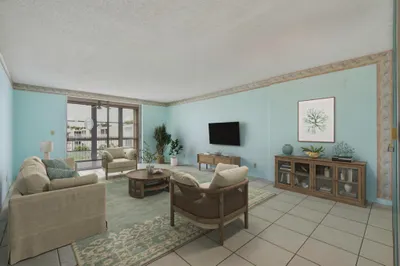 205 SE 11th Terrace #403 1