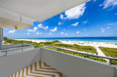 465 Ocean Dr #516 1