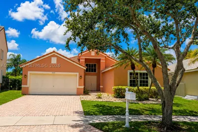 1041 Cedar Falls Dr 1