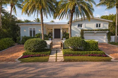1605 SE 9th Street 1