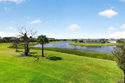 5650 Spindle Palm Court #D 1