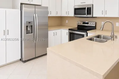 464 NE 210th Cir Ter #201-10A 1