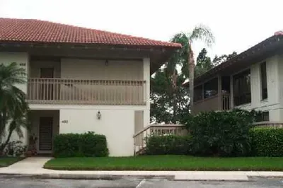 436 BRACKENWOOD LANE SO #436 1
