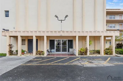 4191 NW 41st Street #316 1