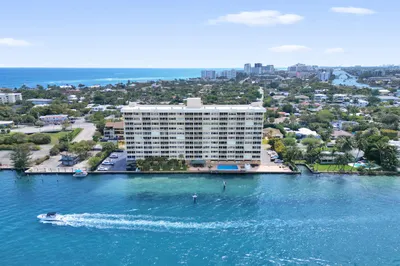 2611 N Riverside Drive #604 1