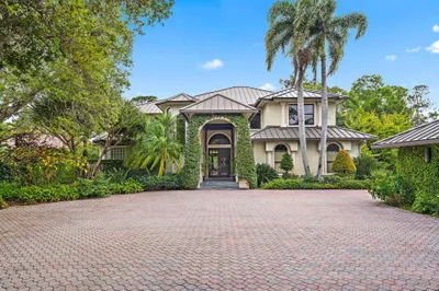 18907 SE Loxahatchee River Road 1