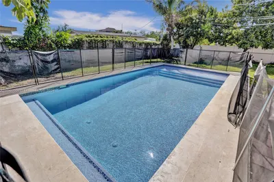 10610 SW 203rd Ter 1