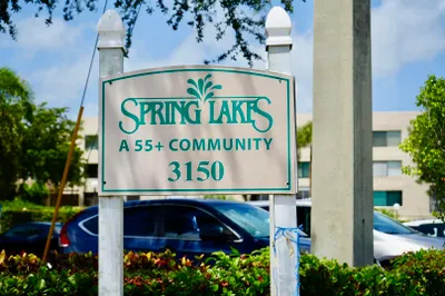3154 Via Poinciana #412 1