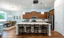 2121 SE Gidding Road Photo