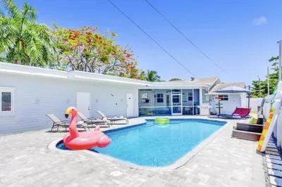 42 SW 12th Street 1