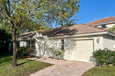 1906 Capeside Circle 1