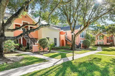 1011 Crystal Way #N 1