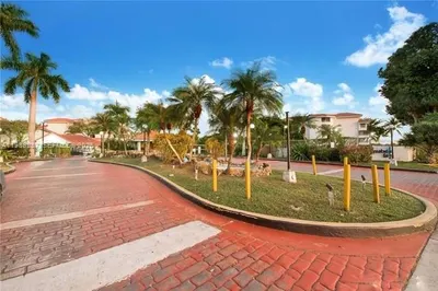 8305 SW 152nd Ave #A-201 1