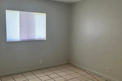 3930 NW 31ST Terrace #3 1