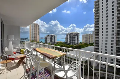801 Brickell Key Blvd #1209 1