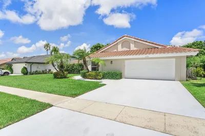11294 Island Lakes Lane 1