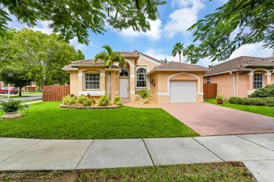 9437 SW 183rd Ter 1
