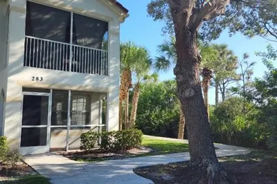 283 SE Kitching Circle #283 1