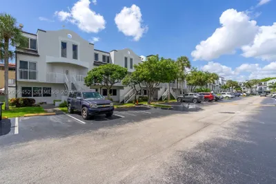 8630 NW 5th Ter #16-202 1