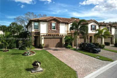 12812 Anthorne Ln 1