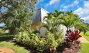 141 E Riverside Drive #8b Photo
