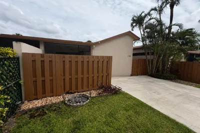 2400 SW 19th Avenue #128 1