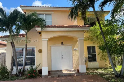 8067 NW 199th Ter 1