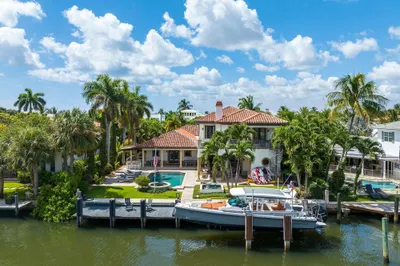 14 Harbor Drive 1