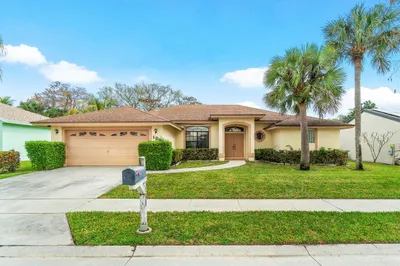 001-138ElysiumDrive-RoyalPalmBeach-FL-33