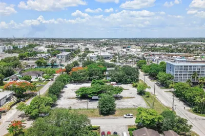 Nw 1st Ave & 166 Street 1