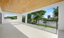 2735 Embassy Drive Photo