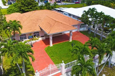 1558 SW 143rd Pl 1