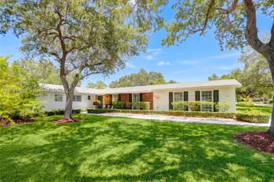 7520 SW 164th St 1