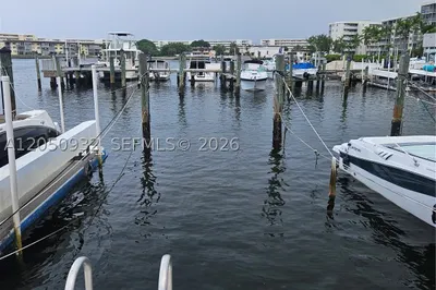 18081 Biscayne Blvd #602 1