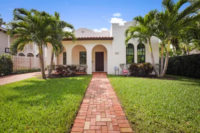 520 Flamingo Drive 1