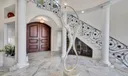 721 NE Lakeview Terrace Photo