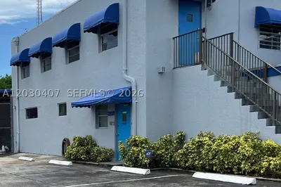 Oakland Park Commercial 1