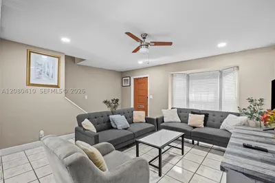 3609 Townhouse Ct #3609 1