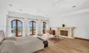 387 Ocean Blvd Photo