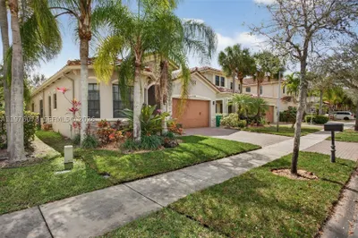 11174 NW 72nd Pl 1