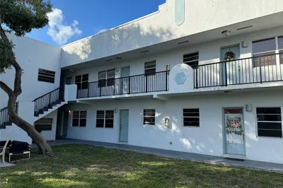 1925 Madison Street #21 1