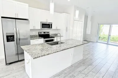 1562 W 26th Court 1