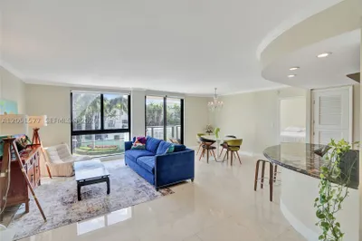 9800 W Bay Harbor Dr #309 1