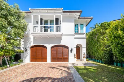 157 Peruvian Avenue 1