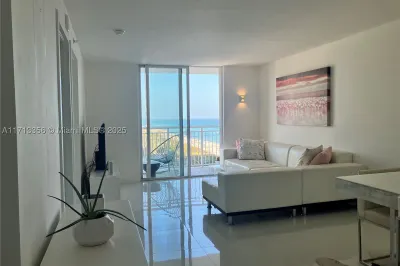 6969 Collins Ave #1011 1