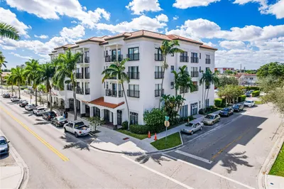 650 Palm Ave #3-B1 1